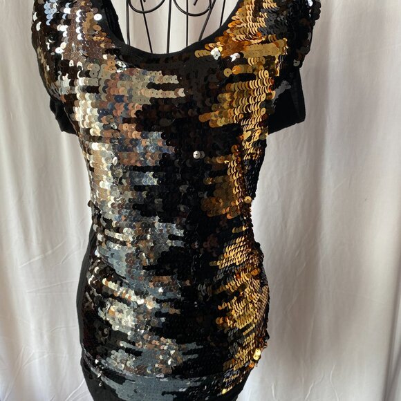 BCBG Sequined Tunic Mini Dress | Gold, Black & Silver | Size M (small) - Picture 4 of 7